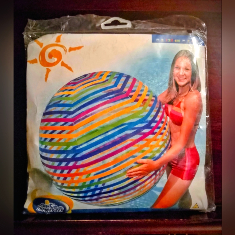 Vintage 2002 Intex The Wet Set Jumbo Beach Ball 48" #59070 Rainbow Stripes
